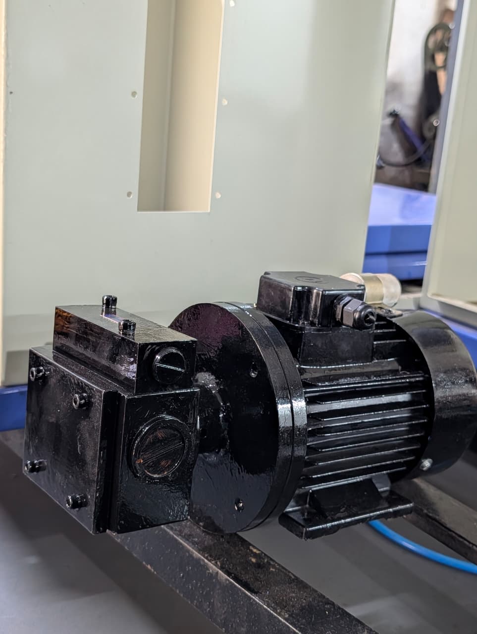 Model FT4400